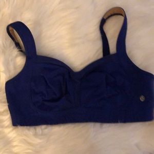 Lululemon 34D work out bra bluish purple mix